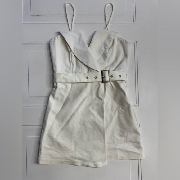 Superdown Revolve Kasey Off White Belted Blazer Mini Dress Size Medium - Picture 1 of 5